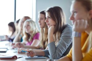 seguire corsi per diventare estetista