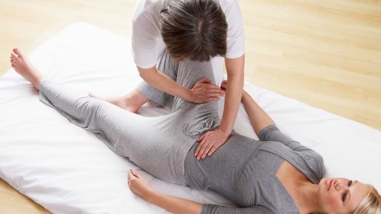 massaggio shiatsu, uno tra i massaggi più richiesti | Ayurway